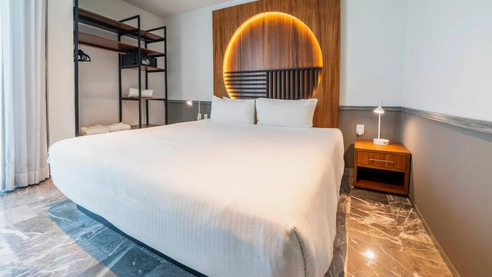 Luxury 2 Bedroom Condo - Beautiful Ocean View At Singular Joy Residences, Jade Playa del Carmen